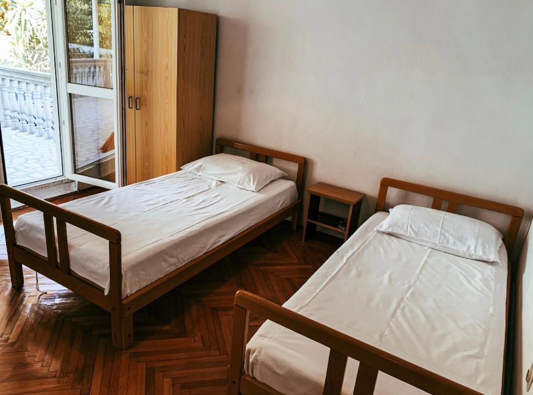 Peaceful, Cosy Tivat Guesthouse Exterior photo